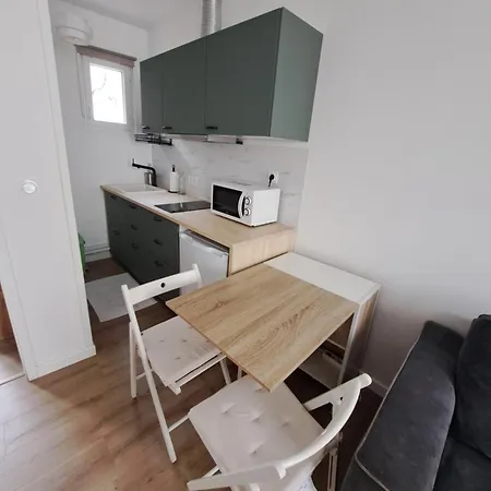 Апартаменты Centre-ville Proche Cure Thermale